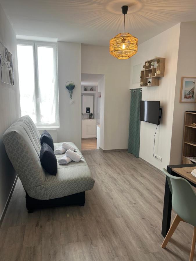 Le Cocon Moulinois, Proche Gare Avec Services By Primo C0Nciergerie Apartment Мулин Екстериор снимка
